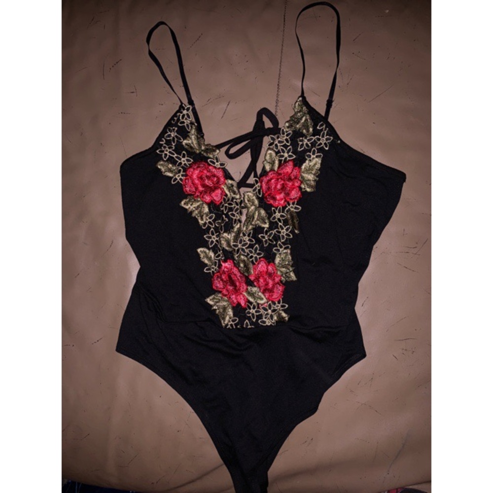 Low cut bodysuit